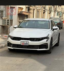 كيا K5